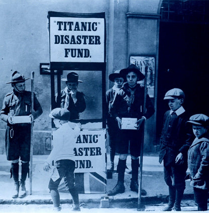 Dimensions 3654 x 3724 pixels