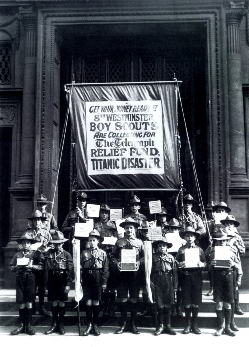 Dimensions 3948 x 5488 pixels